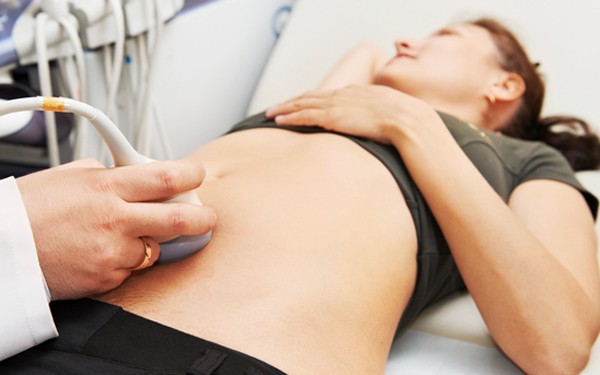 Điều trị dính buồng tử cung như thế nào mới hiệu quả? - Ảnh 1.