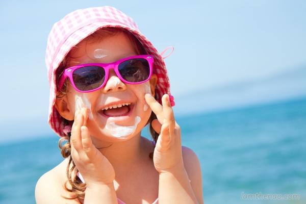 Sai lầm khi không sử dụng kem chống nắng cho trẻ nhỏ