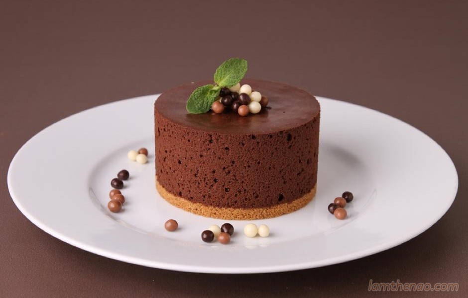 Chocolate mousse tráng miệng cho bữa tối thêm ngọt ngào