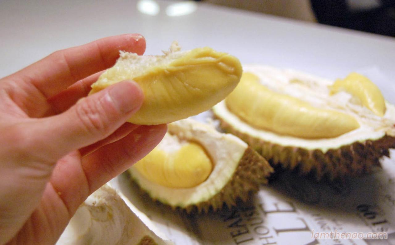 Lợi và hại khi ăn trái sầu riêng