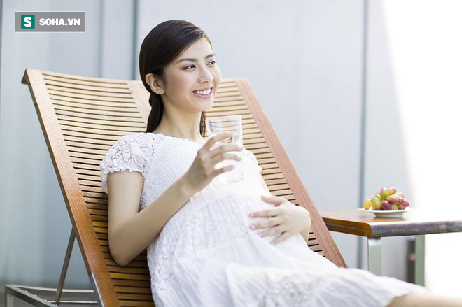 Chuyên gia dinh dưỡng mách 5 loại nước người có thai tuyệt đối không nên uống - Ảnh 2.
