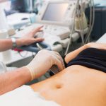 Bỏ thai có thể ảnh hưởng đến khả năng làm mẹ sau này - Ảnh 1.