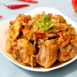 Công thức làm gà xào sả ớt cay ngon đậm đà