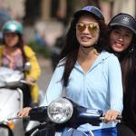 Kinh hoàng với tác hại khi để áo chống nắng trong cốp xe