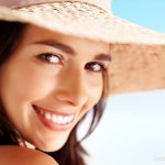 Tuyệt chiêu giúp tóc không bị cháy nắng ngày hè