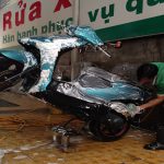 Những thói quen làm giảm tuổi thọ xe máy trong ngày nóng