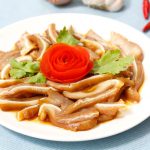 Phá lấu tai heo sần sật, ngon, lạ miệng