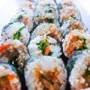 Chỉ cần thay đổi nguyên liệu món cơm cuộn sẽ thêm phần lạ miệng và thơm ngon - Ảnh 7.